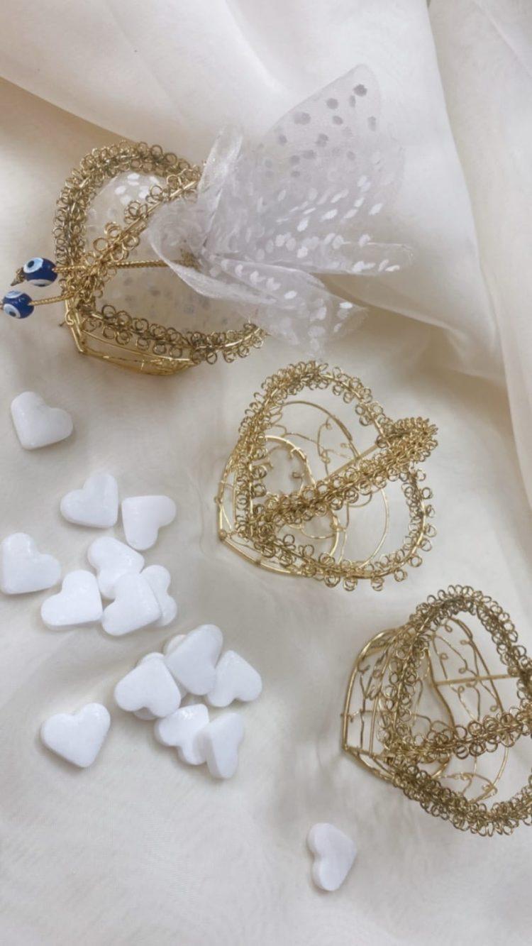 מיני סלסלאות מתכת רשת.